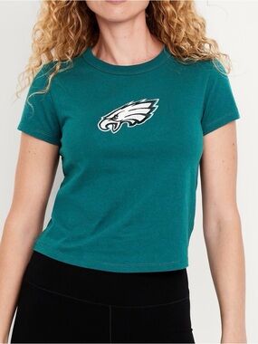 Old Navy Women Philadelphia Eagles Snug T-Shirt (Size: 3X)